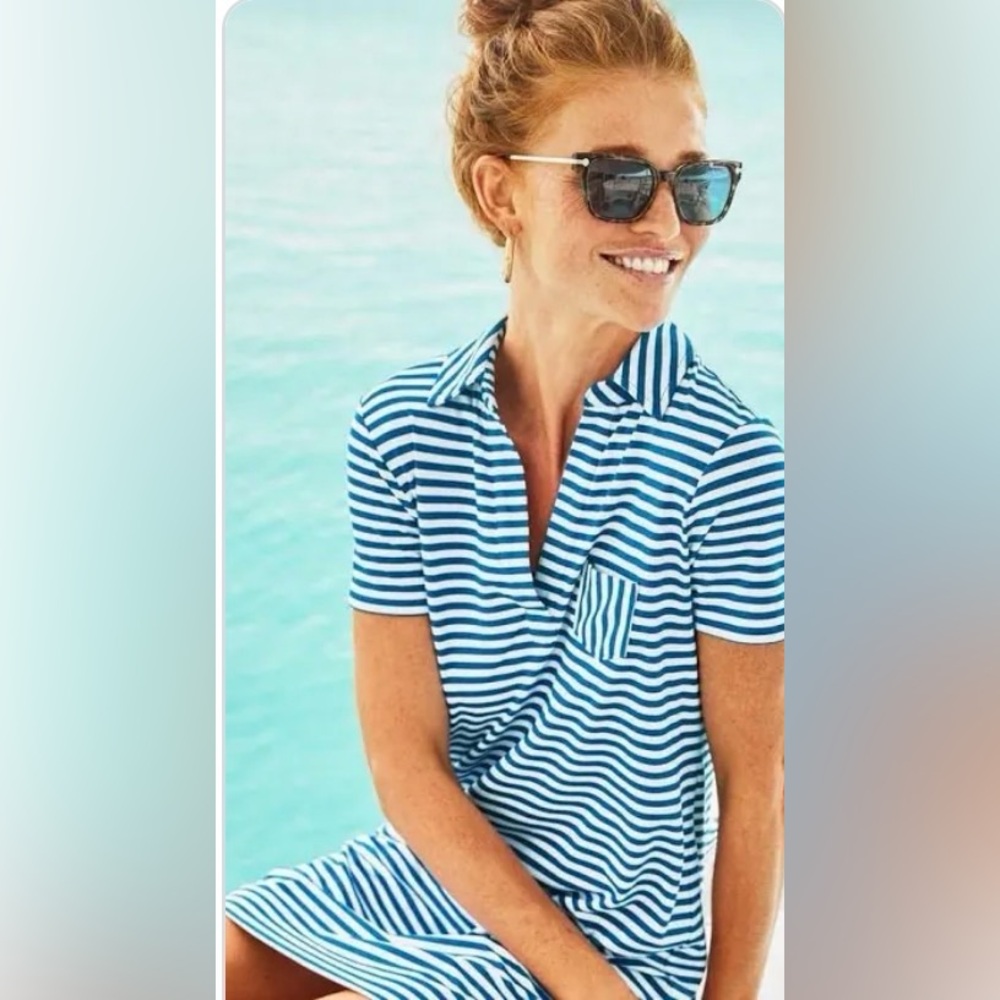 Lilly Pulitzer Dune Upf 50+ Short Sleeve dress in Barton Blue St. Tropez Stripe